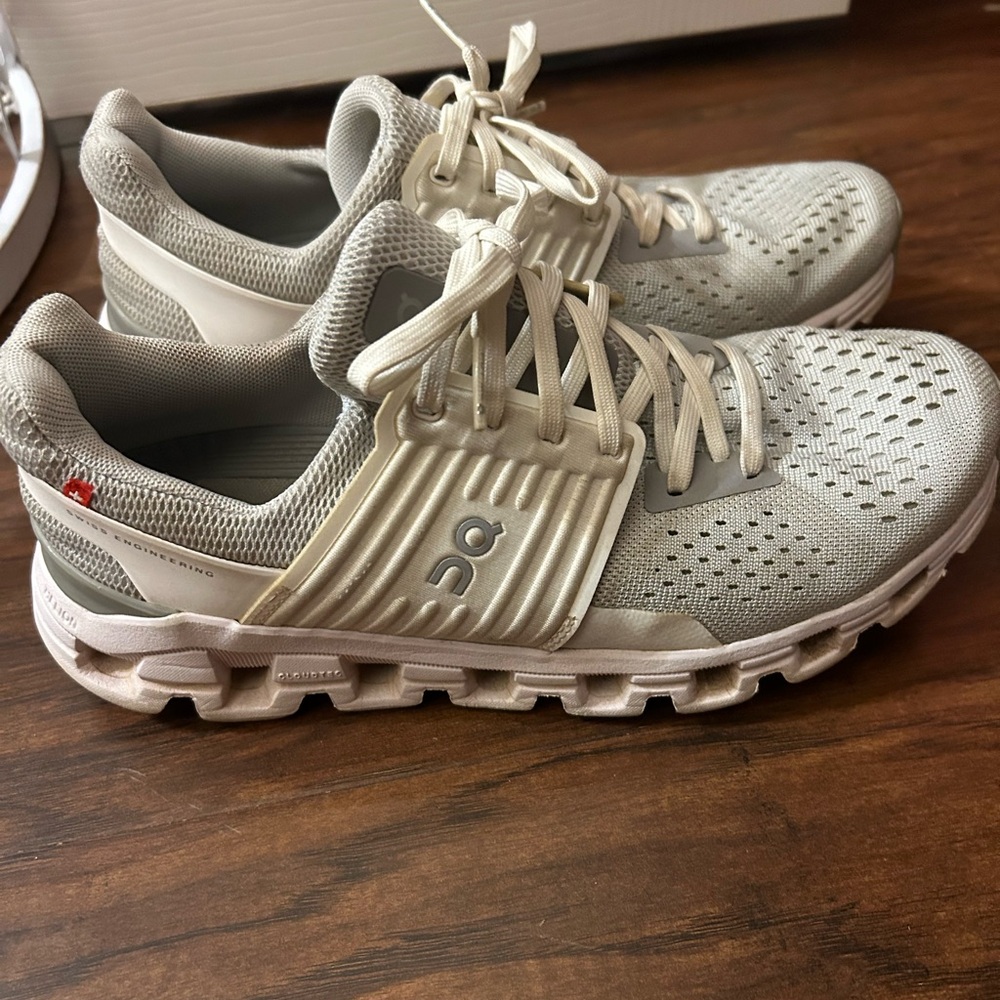 Women’s On Cloud Cloudswift Tennis Shoes